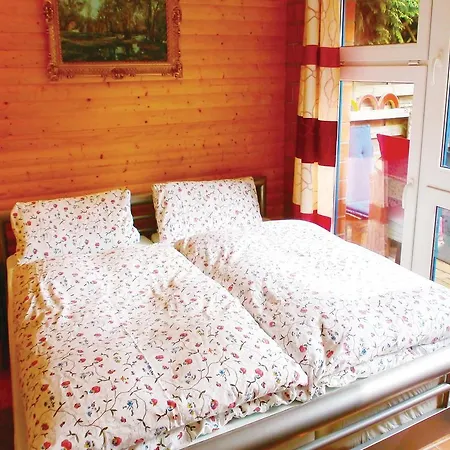 Ferienhaus Two-bedroom Holiday With A Fireplace 04 *