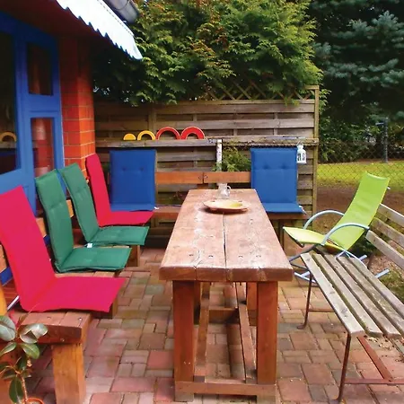 Two-bedroom Holiday With A Fireplace 04 Ferienhaus *